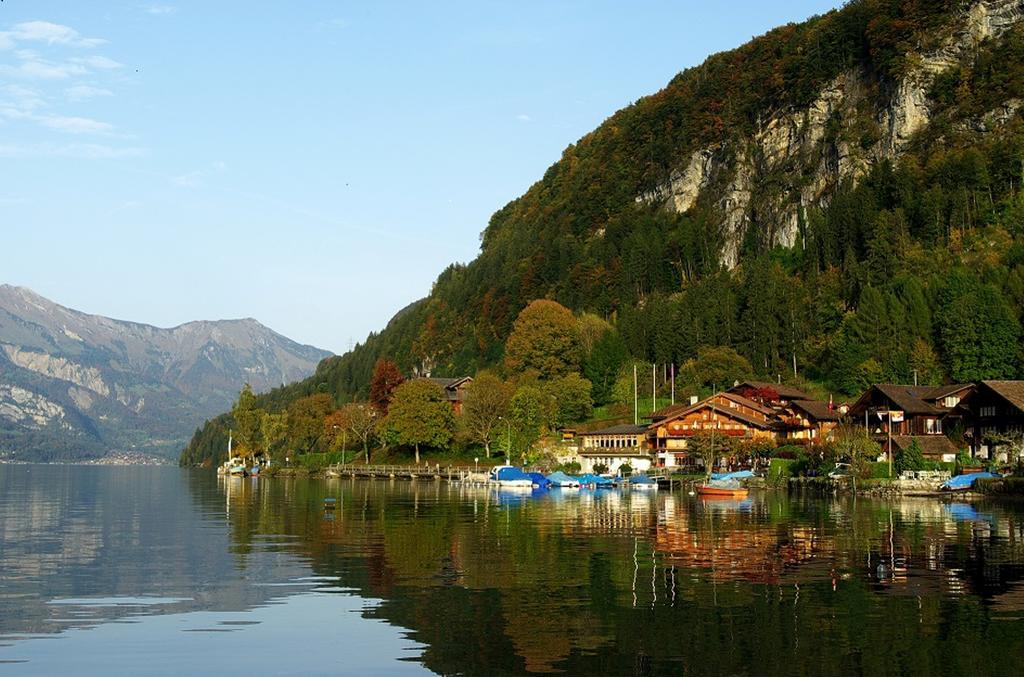Hotel Chalet Du Lac Iseltwald Exterior photo